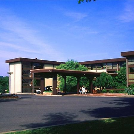 Pipestem Resort State Park Exterior photo