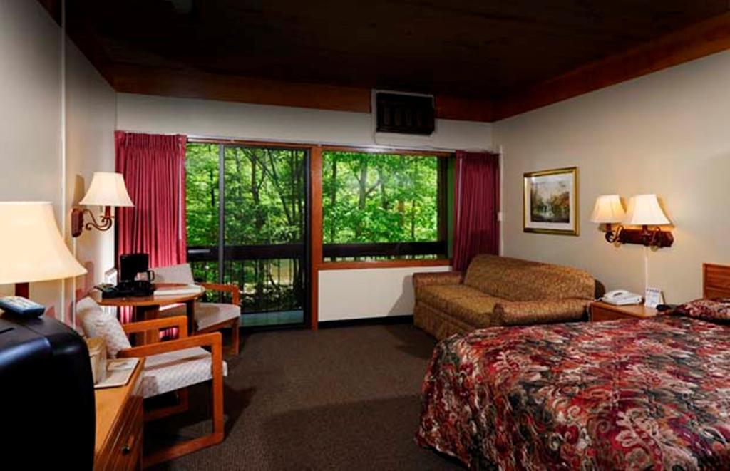 Pipestem Resort State Park Exterior photo
