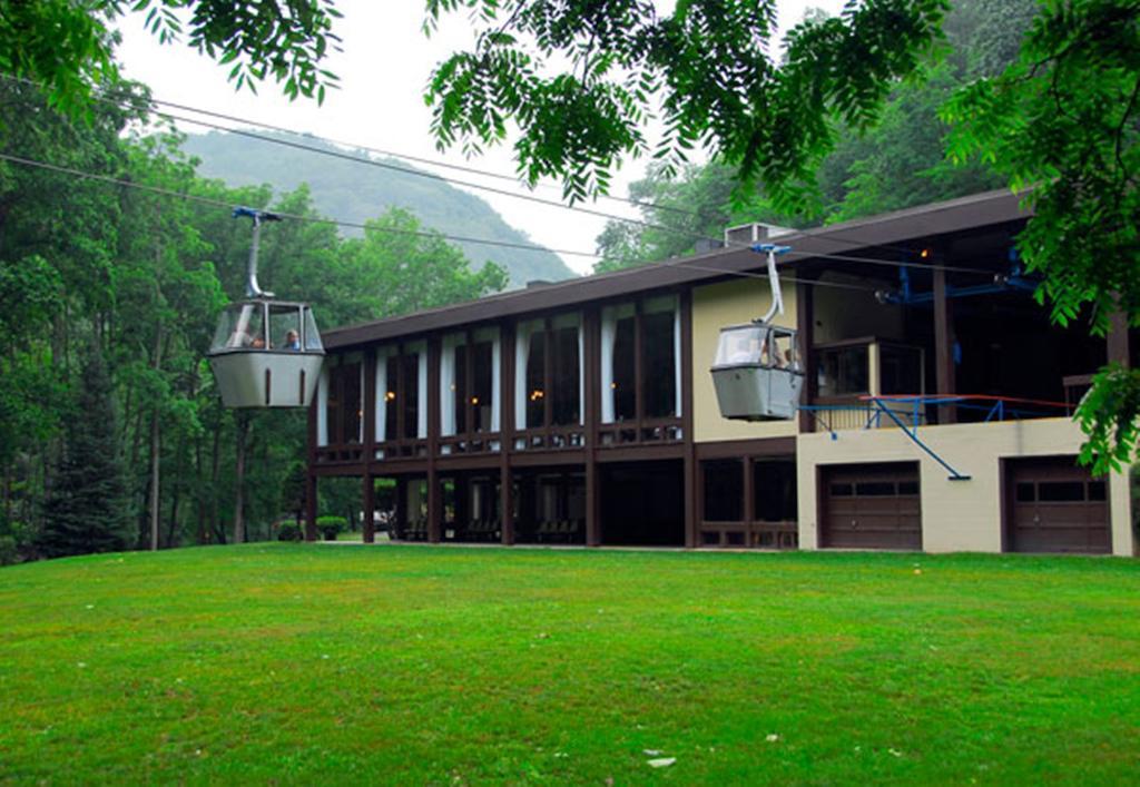 Pipestem Resort State Park Exterior photo