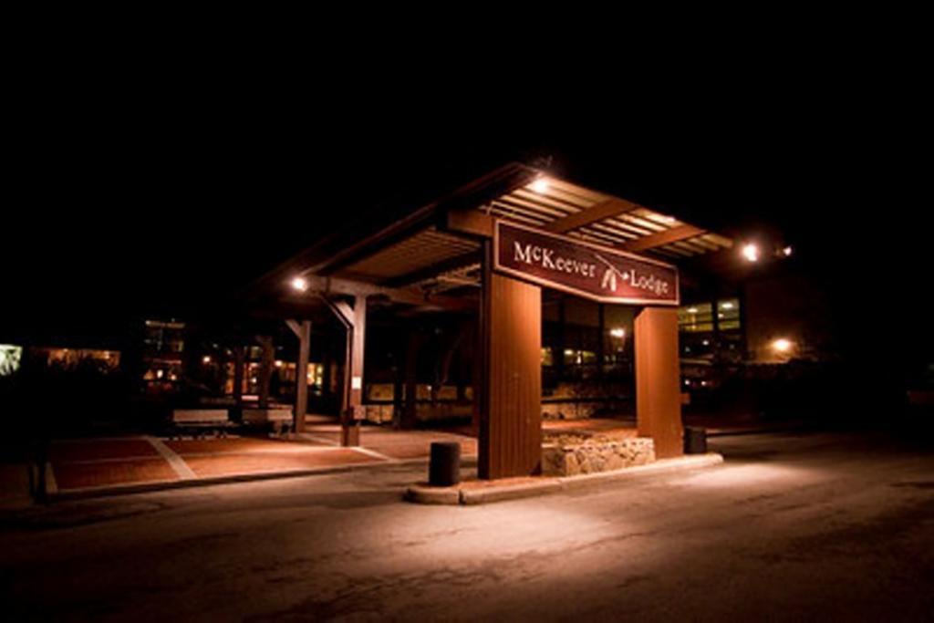 Pipestem Resort State Park Exterior photo