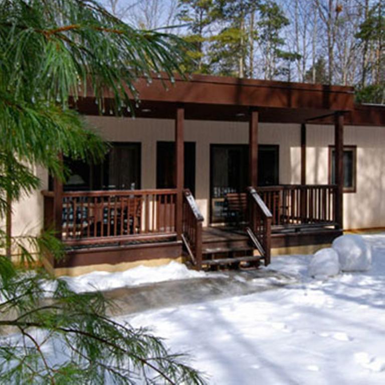 Pipestem Resort State Park Exterior photo